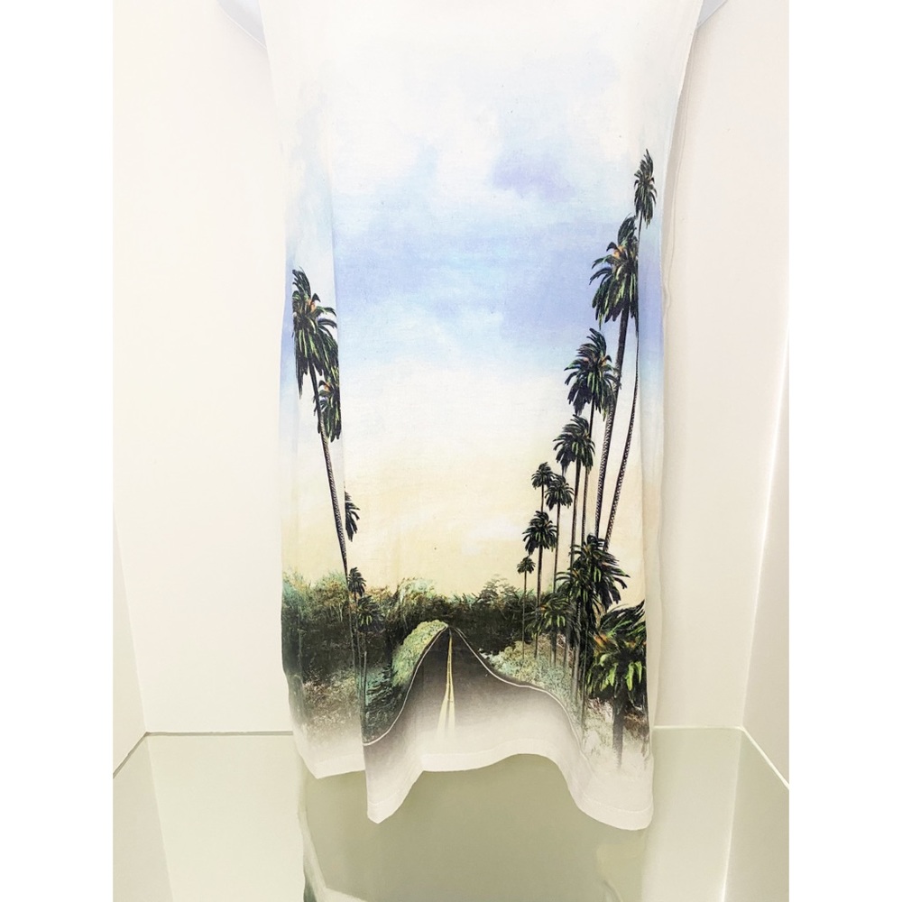 Palm Tree Drive Muscle Tank - Picture 4 of 9